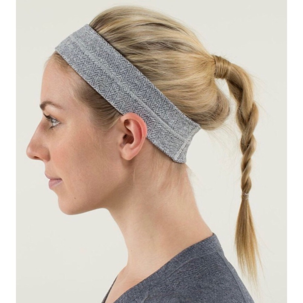 Lululemon Fly Away Tamer Headband in Herringbone